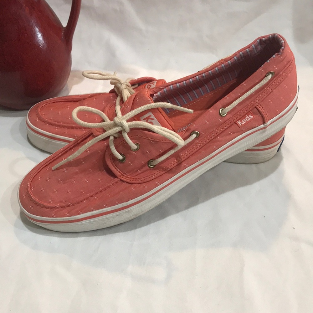 Keds Charter boat shoes size 10 salmon